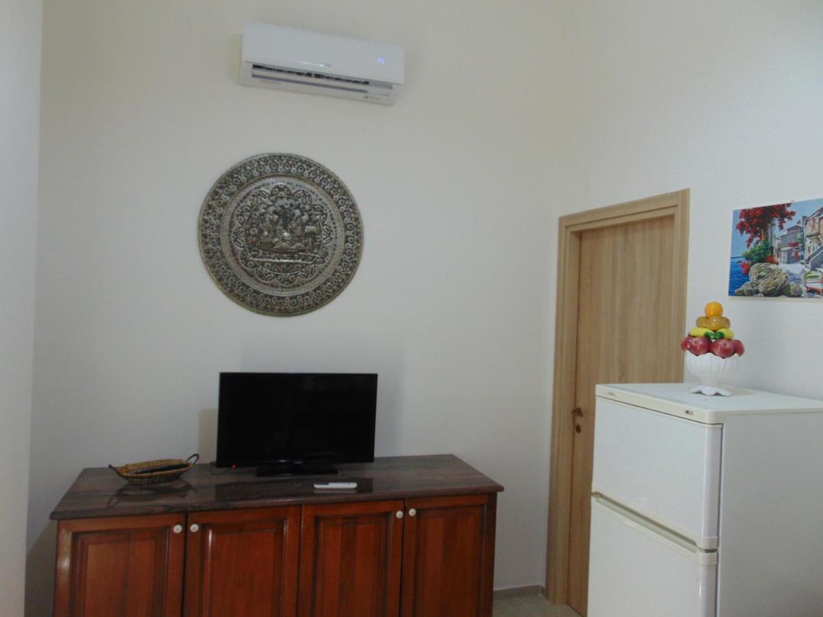 Casa Francesca 2 Lofty Appartement Castellammare del Golfo Buitenkant foto